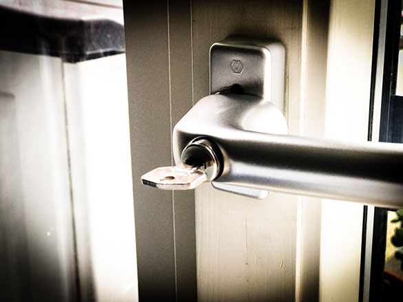 UPVC Door Locksmith. Bristol Locksmith Service
